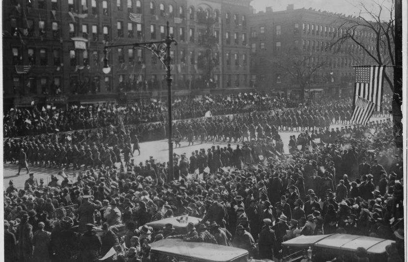 The Harlem Hellfighters parade through New York City, 1918 (Public Domain)
